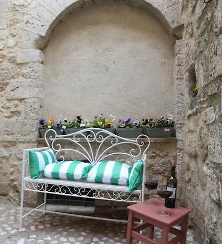 Sally's House بيت للعطل *